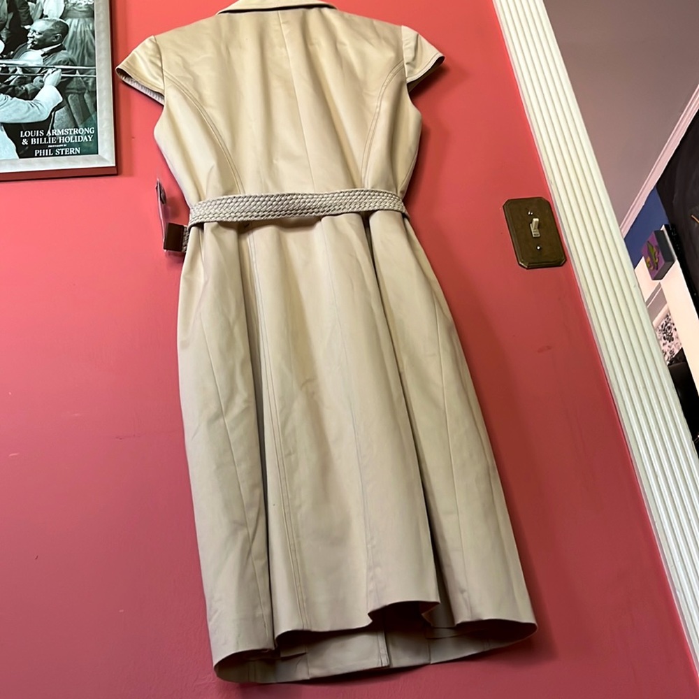 Tahari NWT Arthur S. Levine Dress Knee Length Khaki Tan Cap Sleeves Size 8 - Picture 5 of 15